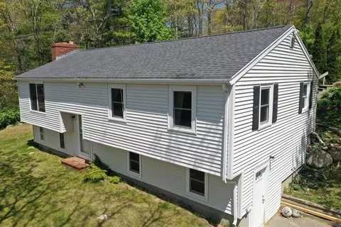 16 Ellisville Dr, Plymouth, MA 02360