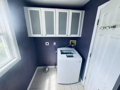 3841 N Main St, Fall River, MA 02720 photo 10