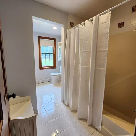 Bath - 143 Abbey Gate Rd, Cotuit, MA 02635 photo 4 of 7
