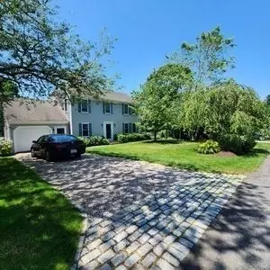 Exterior - 143 Abbey Gate Rd, Cotuit, MA 02635 photo 1 of 6