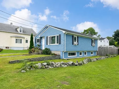 60 Martin St, East Providence, RI 02914