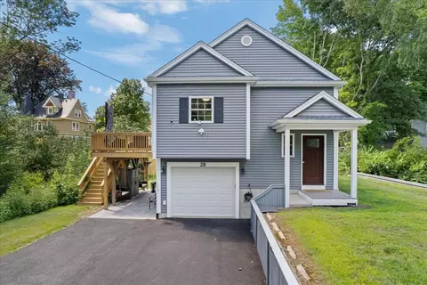 28 Stanley St, North Attleborough, MA 02763
