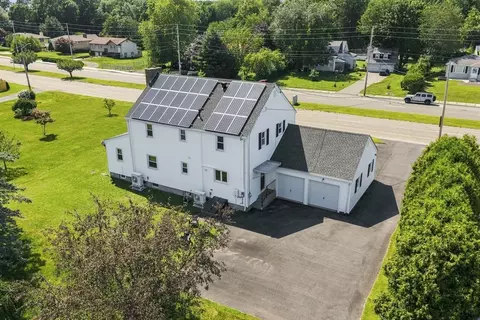 View/Area - 807 N Eastern Ave, Fall River, MA 02720 photo 1 of 2
