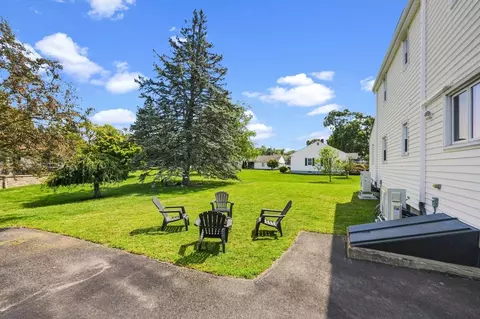Exterior - 807 N Eastern Ave, Fall River, MA 02720 photo 2 of 5