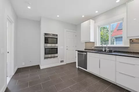 Kitchen - 4 Edith St # -6, Everett, MA 02149 photo 4 of 7