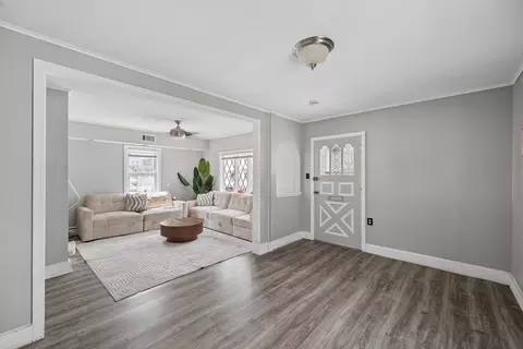 Entry Way - 190 Raymond St, Fall River, MA 02723 photo 4 of 9