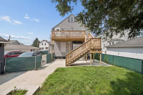 Exterior - 190 Raymond St, Fall River, MA 02723 photo 3 of 4
