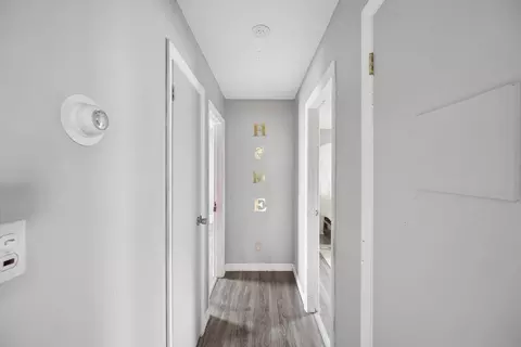 Entry Way - 190 Raymond St, Fall River, MA 02723 photo 2 of 9