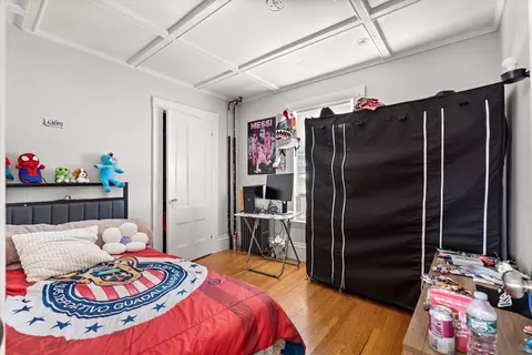 Bedroom - 186 Washington St, Gloucester, MA 01930 photo 7 of 12