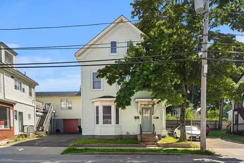 Exterior - 186 Washington St, Gloucester, MA 01930 photo 2 of 3