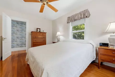 Bedroom - 37 Bridge St, Beverly, MA 01915 photo 1 of 2