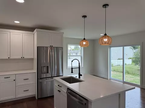 Kitchen - 33 Polaski Ave, Chicopee, MA 01013 photo 2 of 2