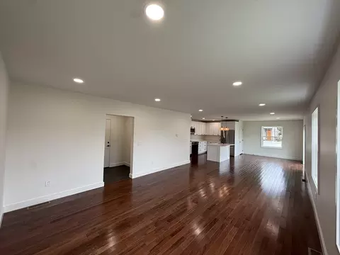 Living - 33 Polaski Ave, Chicopee, MA 01013 photo 1 of 1