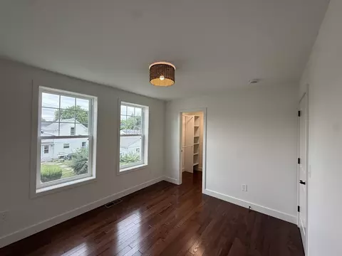 Bedroom - 33 Polaski Ave, Chicopee, MA 01013 photo 2 of 3