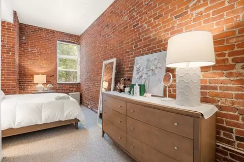 Bedroom - 60 Marshal St #4, Brookline, MA 02446 photo 2 of 4