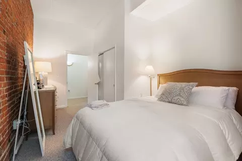Bedroom - 60 Marshal St #4, Brookline, MA 02446 photo 4 of 4
