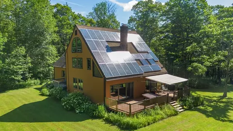 Exterior - 255 High St Hill Rd, Windsor, MA 01270 photo 8 of 10