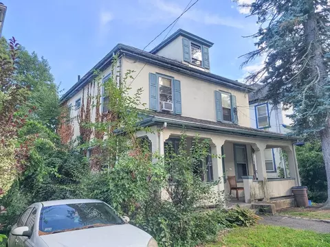 152 Savannah Ave, Mattapan, MA 02126