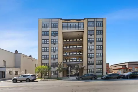 340 Main St #709, Melrose, MA 02176