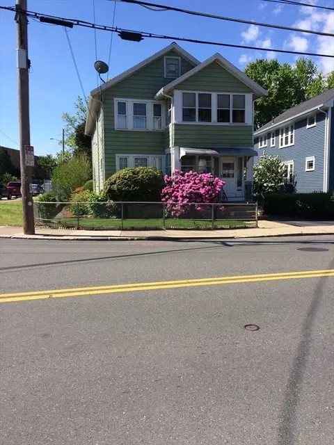 49 Webster St, Medford, MA 02155