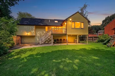 Exterior - 3 Macone Cir, Stoneham, MA 02180 photo 6 of 8