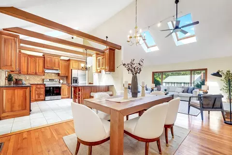 Dining - 3 Macone Cir, Stoneham, MA 02180 photo 3 of 3