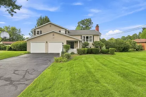 367 Steiger Dr, Westfield, MA 01085