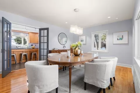 Dining - 52 Clinton Rd, Brookline, MA 02445 photo 2 of 3
