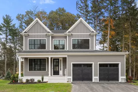 44 Country Farm Rd, Framingham, MA 01701