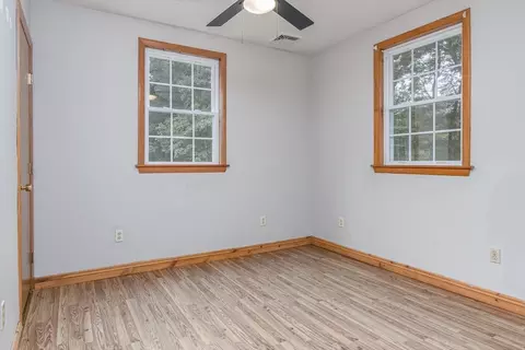 Bedroom - 835 Erickson Rd, Ashby, MA 01431 photo 5 of 6