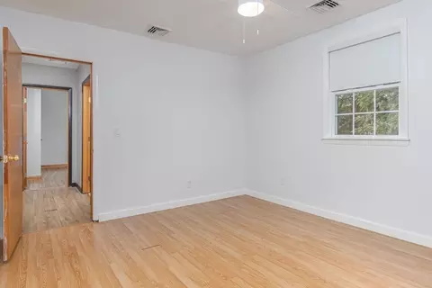 Bedroom - 835 Erickson Rd, Ashby, MA 01431 photo 4 of 6