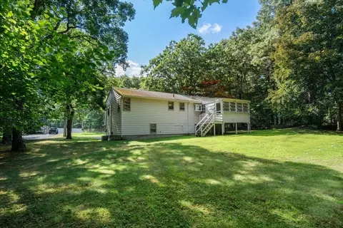 Exterior - 6 Johnson Rd, Sharon, MA 02067 photo 6 of 7