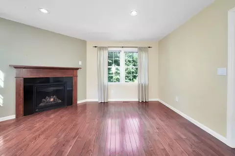 Living - 22 Winter St, Holbrook, MA 02343 photo 2 of 7