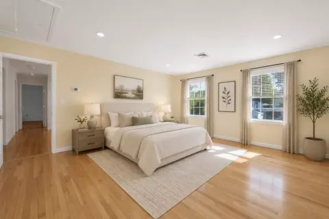 Bedroom - 22 Winter St, Holbrook, MA 02343 photo 4 of 4