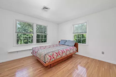 Bedroom - 22 Winter St, Holbrook, MA 02343 photo 2 of 4