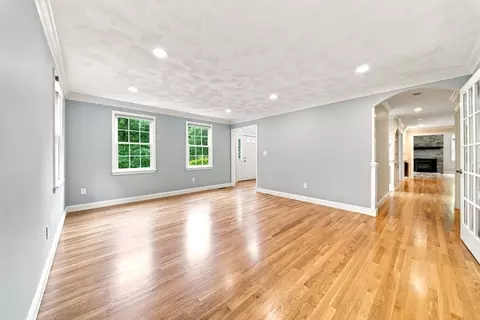 38 Cabral Dr, Middleton, MA 01949 photo 13