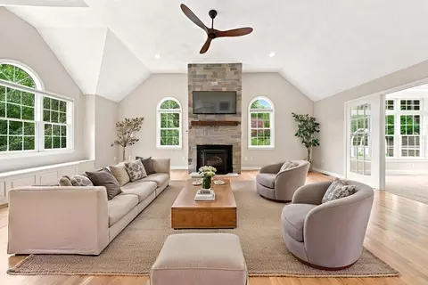 38 Cabral Dr, Middleton, MA 01949 photo 19