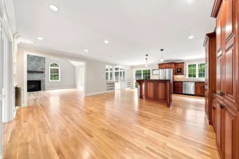 38 Cabral Dr, Middleton, MA 01949 photo 24