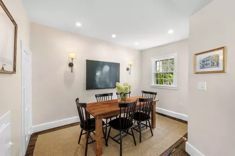 Dining - 3 State St, Marblehead, MA 01945 photo 1 of 2