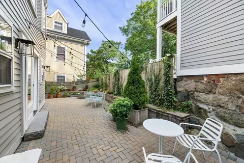 Exterior - 3 State St, Marblehead, MA 01945 photo 4 of 5