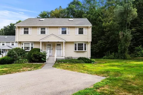 9 Franzone Dr #9, Haverhill, MA 01835