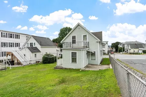 Exterior - 20 Orient St, Worcester, MA 01604 photo 8 of 8