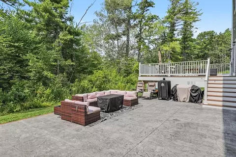 Exterior - 19 Katherine St, Acushnet, MA 02743 photo 6 of 8