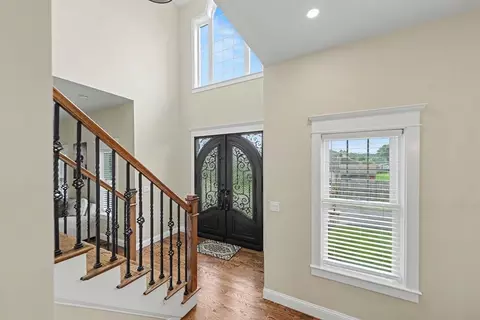 Entry Way - 19 Katherine St, Acushnet, MA 02743 photo 1 of 7