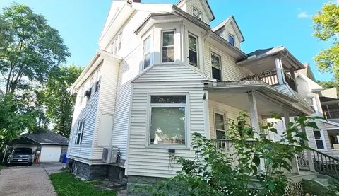 Exterior - 76 Acushnet Ave, Springfield, MA 01105 photo 2 of 4