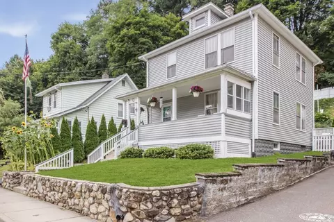 51 Francis Ave, Holyoke, MA 01040