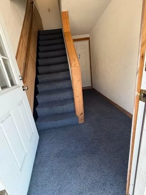 Entry Way - 19 Myrtle Ave, Webster, MA 01570 photo 2 of 5