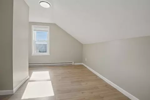 Bedroom - 19 Myrtle Ave, Webster, MA 01570 photo 5 of 6