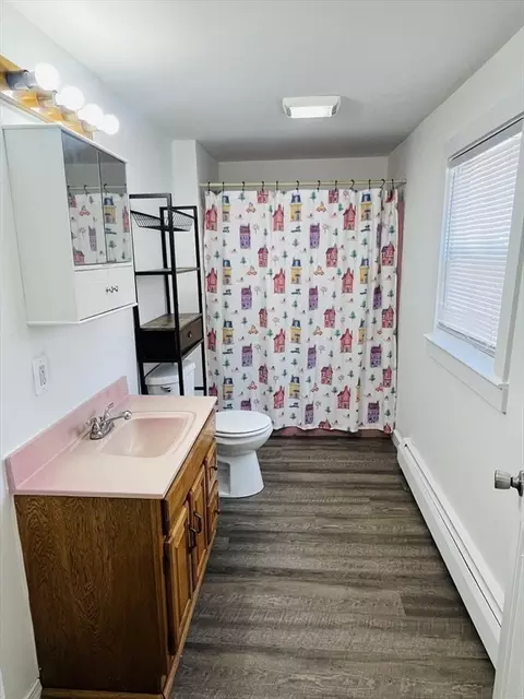 Bath - 19 Myrtle Ave, Webster, MA 01570 photo 1 of 4
