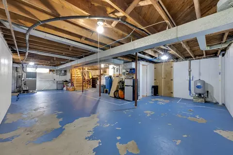 Exterior - 25 Pullard Rd, Grafton, MA 01519 photo 4 of 10